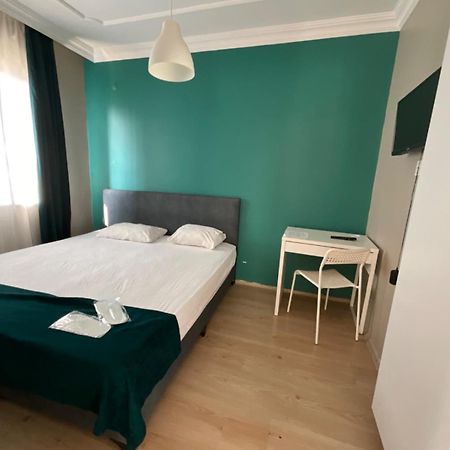 Khan'S B&B Hotel Анталия Екстериор снимка