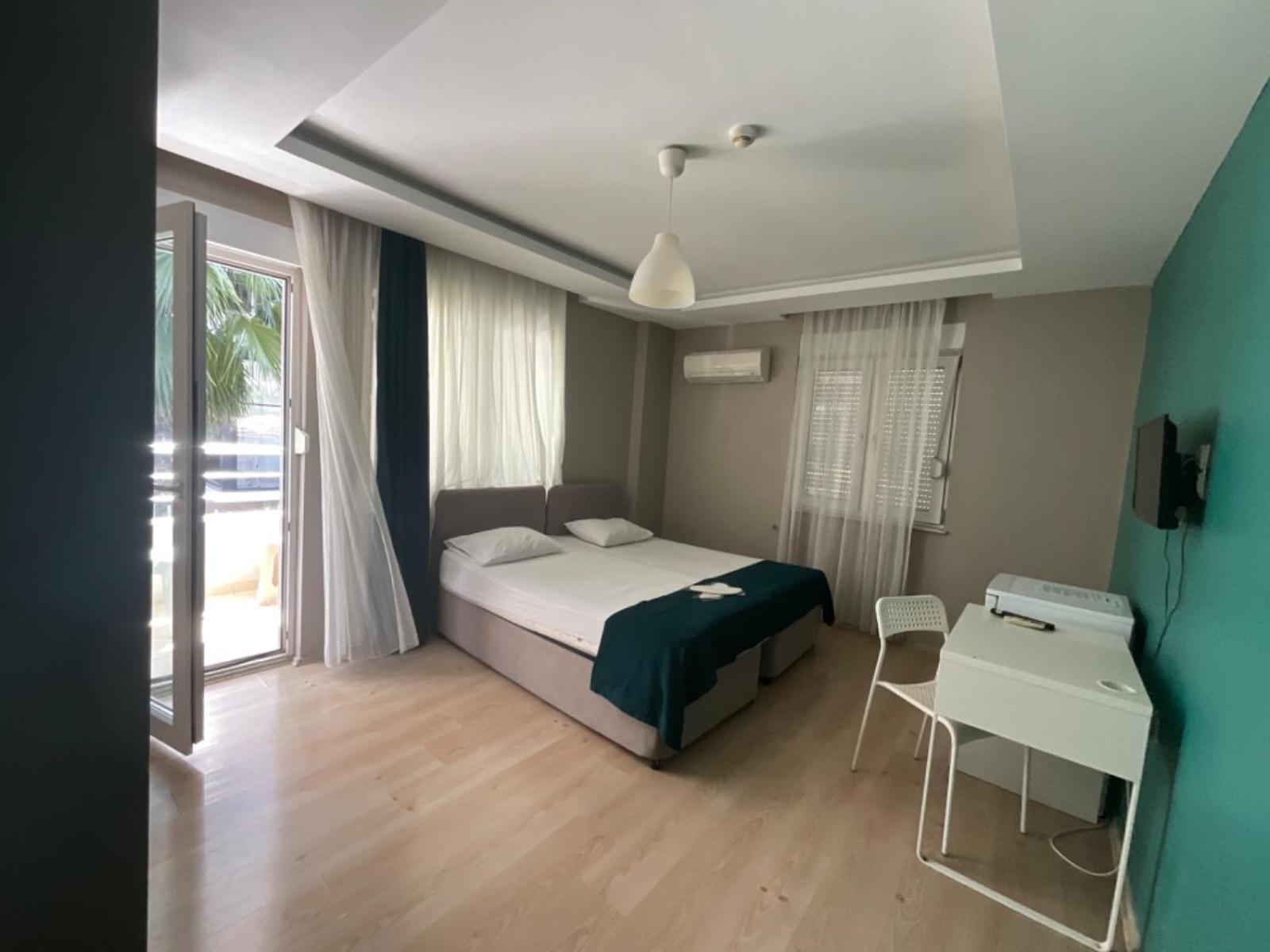 Khan'S B&B Hotel Анталия Екстериор снимка