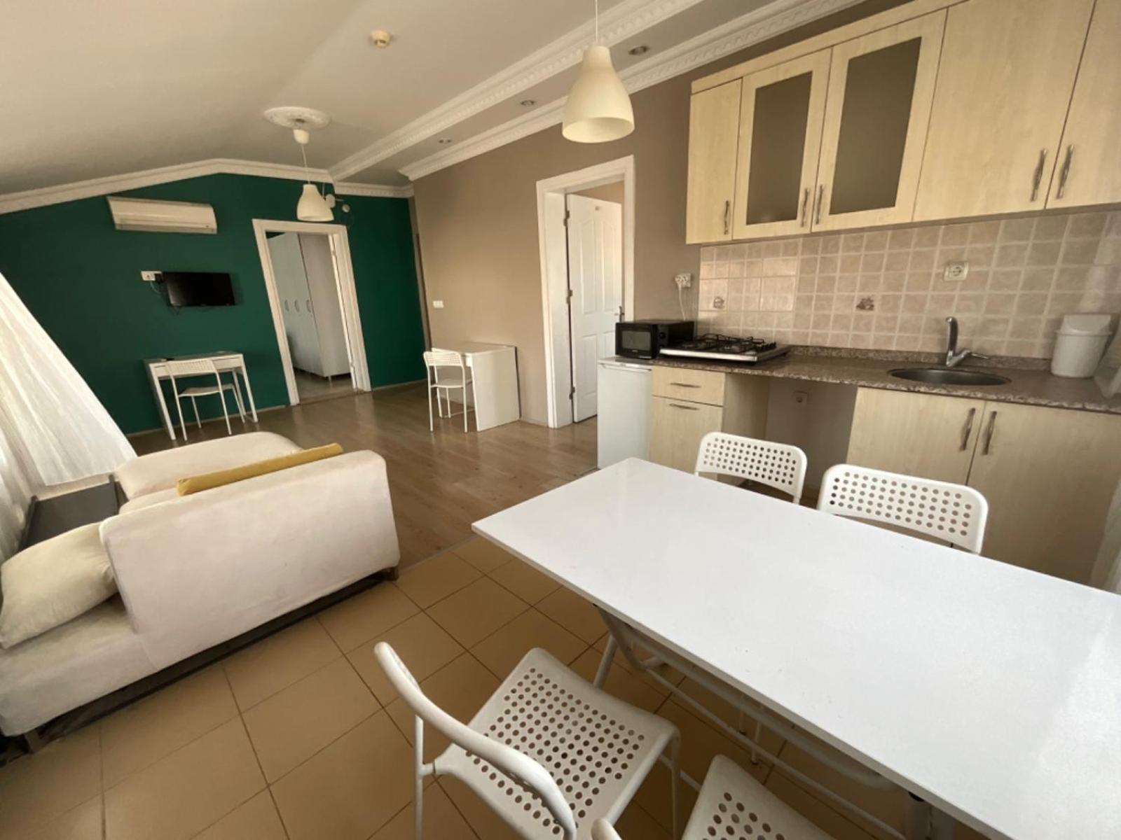 Khan'S B&B Hotel Анталия Екстериор снимка